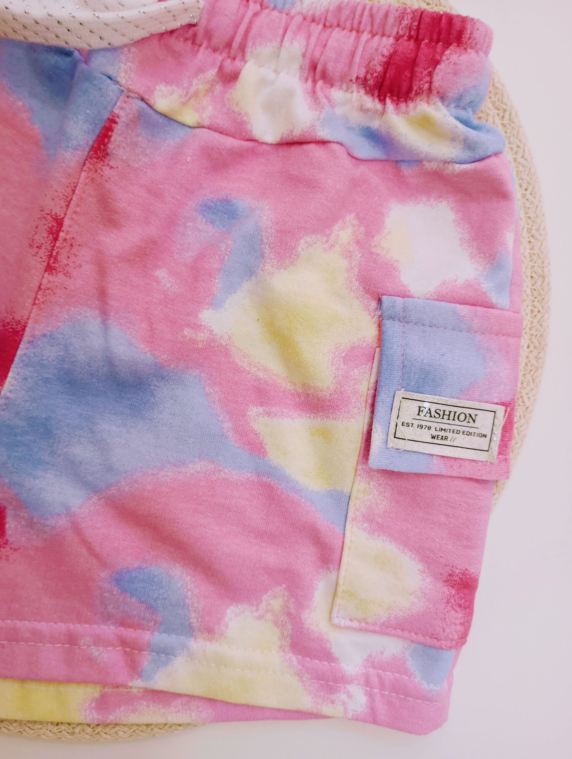 Short Batik - Image 3