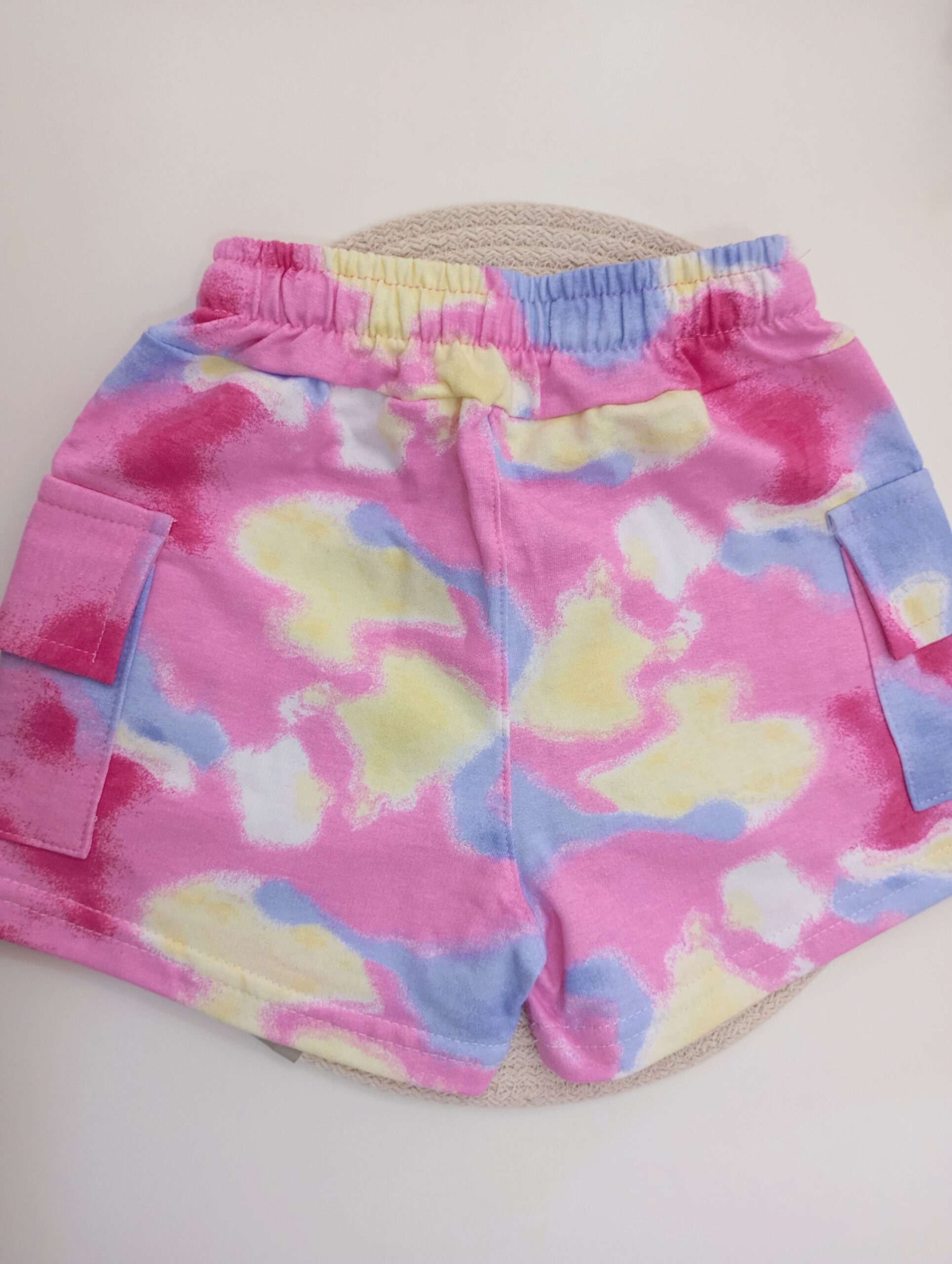 Short Batik - Image 2