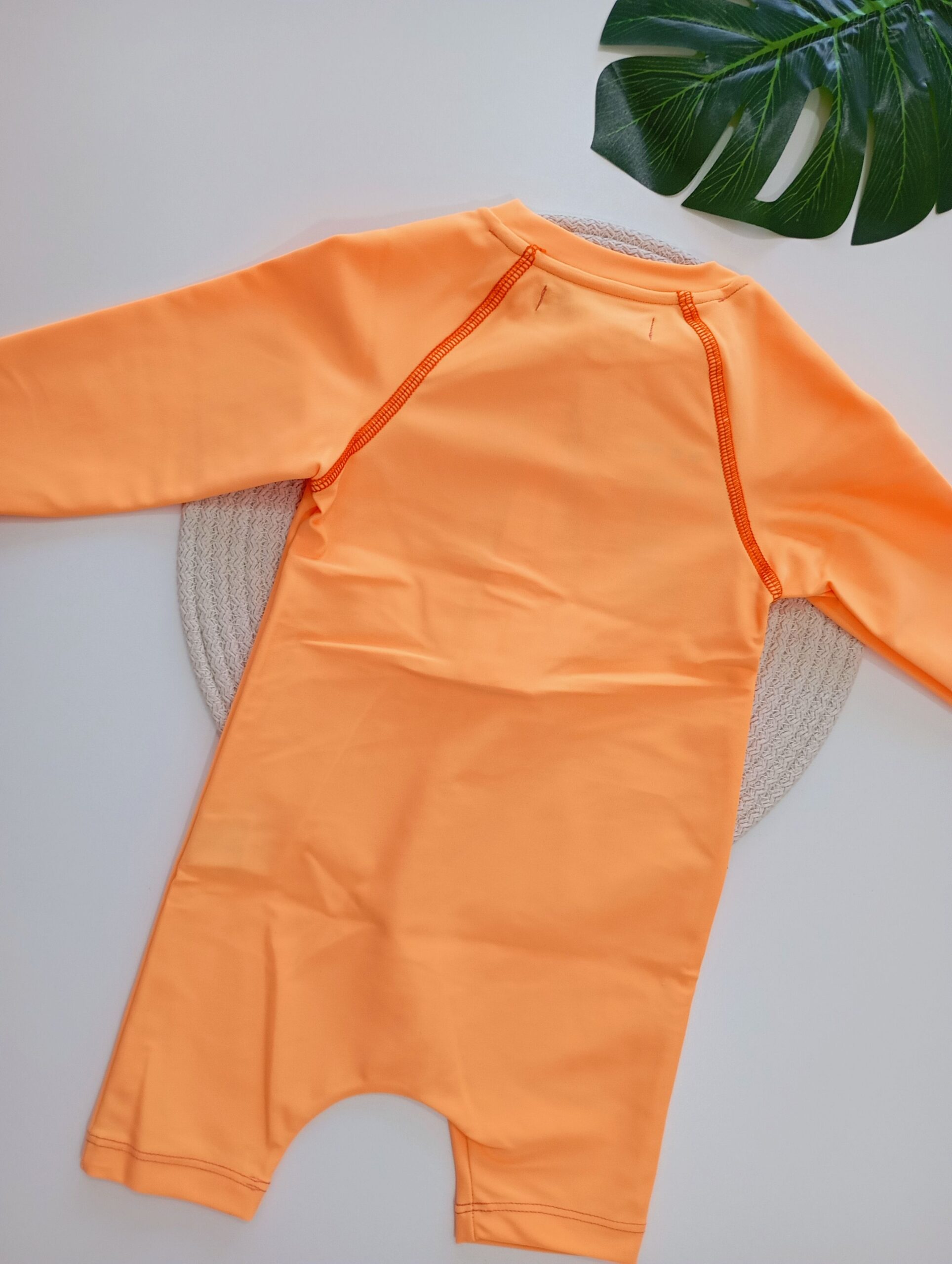 Enterito UV +50 (Sin Gorro) - Image 2