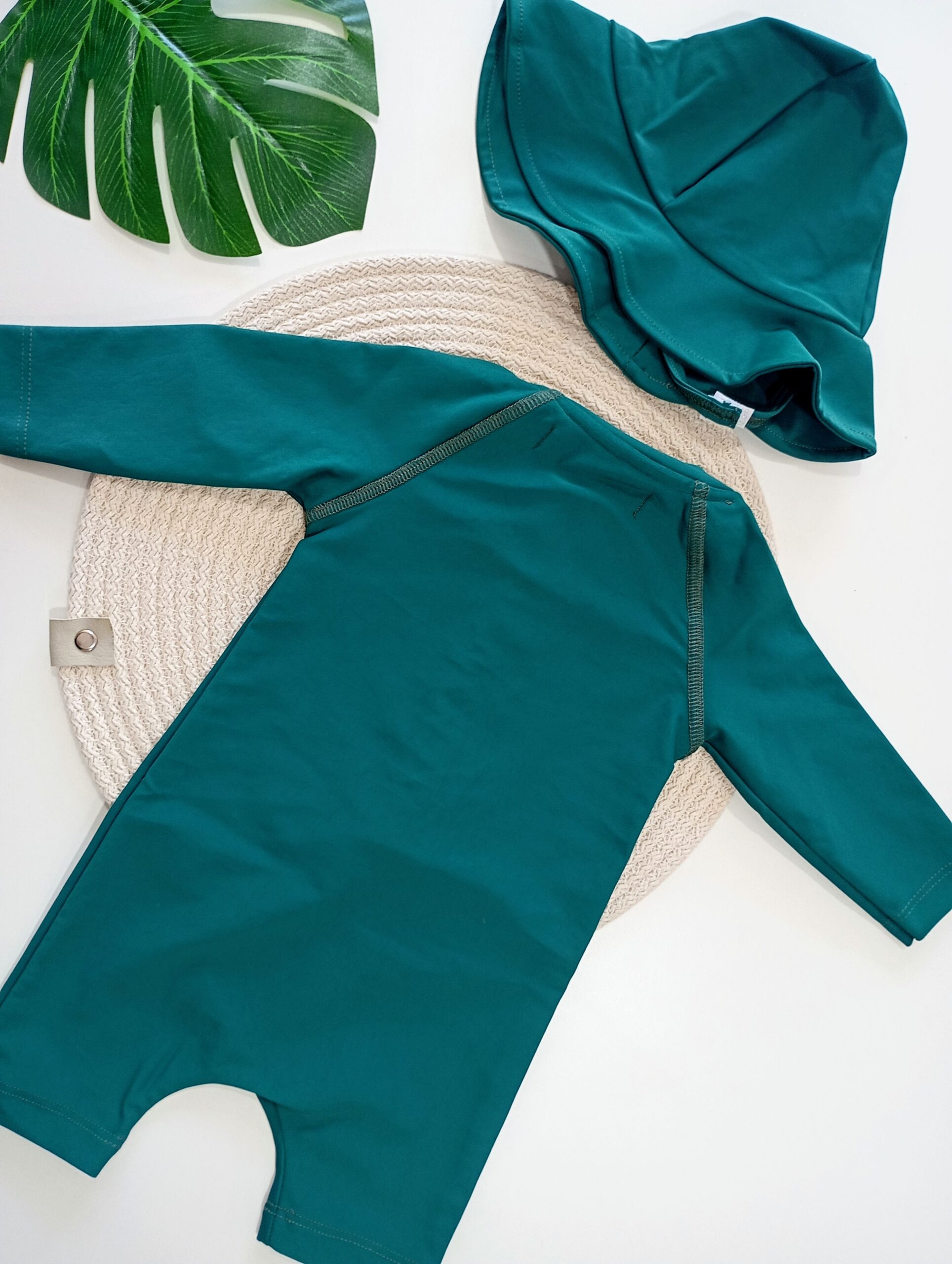 Enterito UV +50 Con Gorro - Image 2