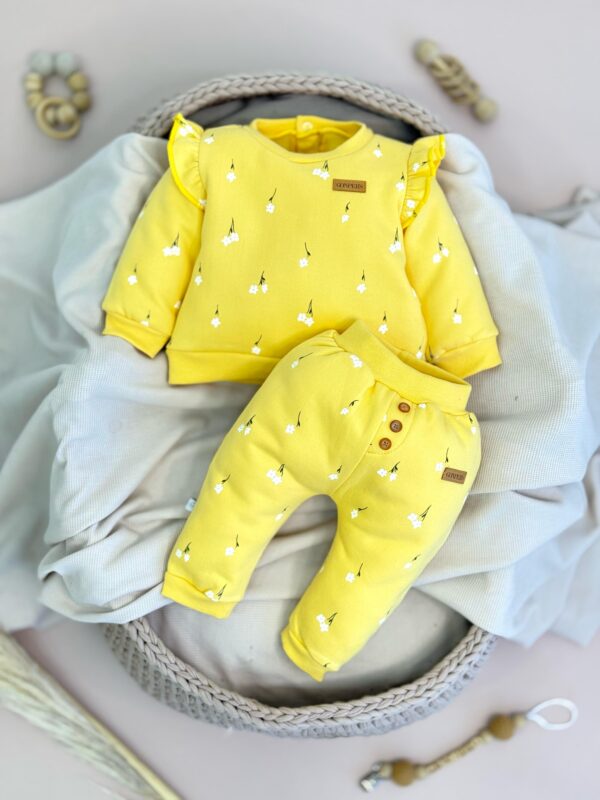 Conjunto Friza Amarillo