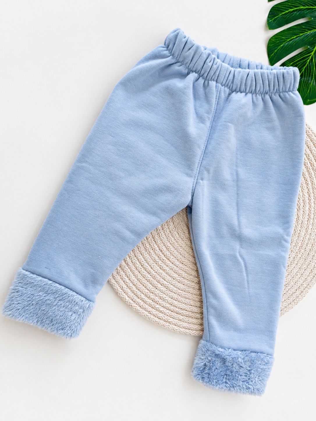 Pantalon Con Piel